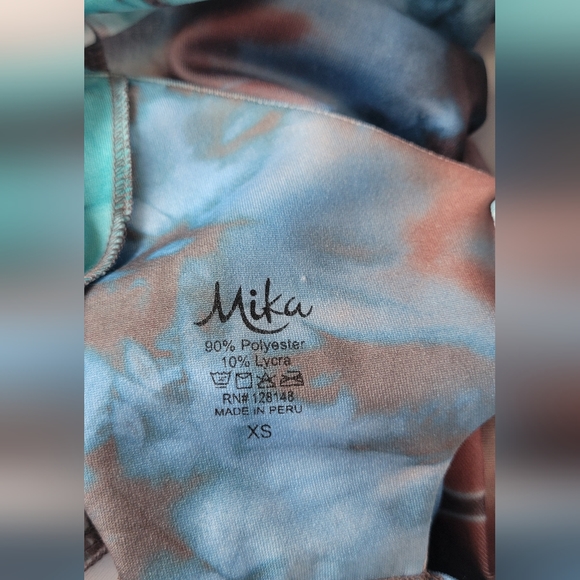 NWT Tie Dye  Mika Yoga/dance Top Size Small NWT - Picture 8 of 9